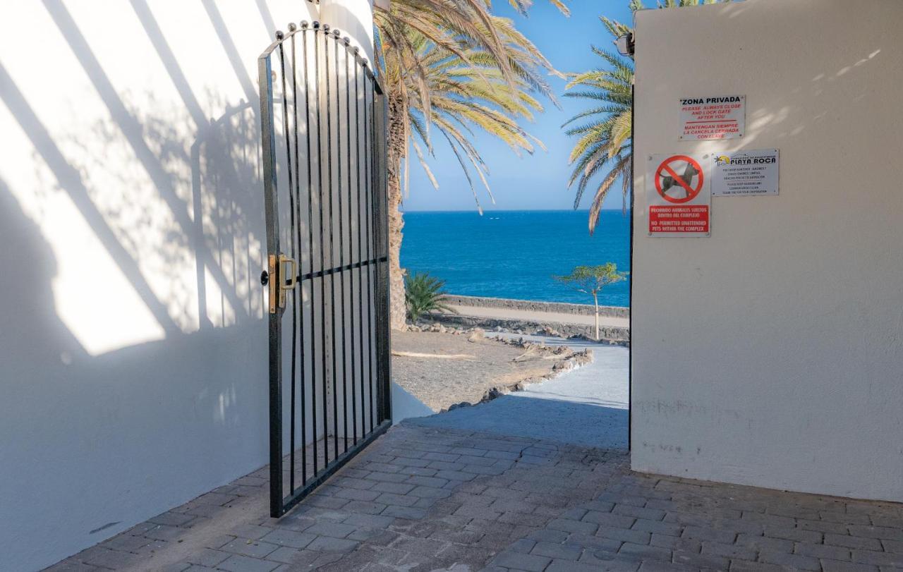 Beautiful Studio On The Seafront Costa Teguise Exterior photo