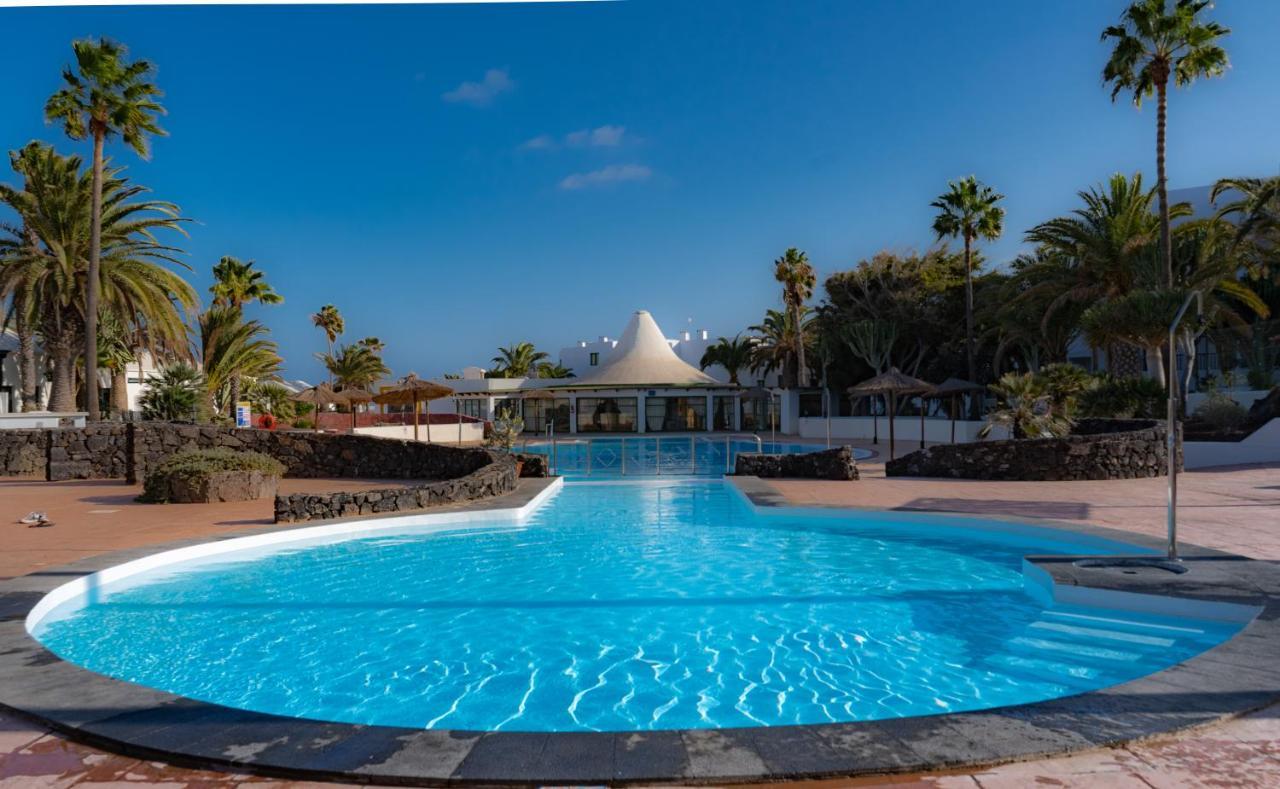 Beautiful Studio On The Seafront Costa Teguise Exterior photo