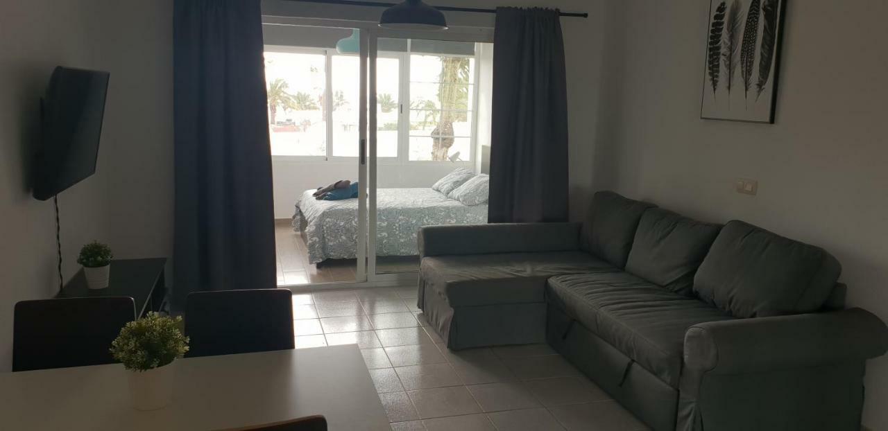 Beautiful Studio On The Seafront Costa Teguise Exterior photo